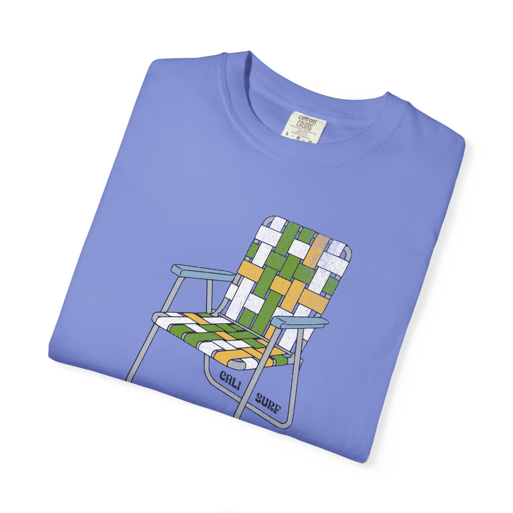 Retro Cali Surf Beach Chair T-shirt